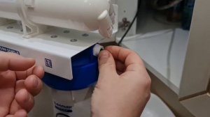 УСТРАНЯЕМ ТЕЧЬ В НОВОМ ОБРАТНООСМОТИЧЕСКОМ ВОДООЧИСТИТЕЛЕ БАРЬЕР ПРОФИ ОСМО-Л ОТЗЫВ ОБЗОР