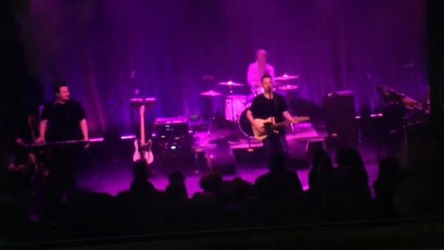 5/4/19 Pretty flamingo TRAMPS LIKE US смотреть онлайн