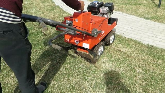 Подрезка старого дерна на глубину до 6,5 см смотреть онлайн