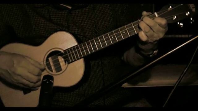 Kala ST Tenor Uke Demo смотреть онлайн