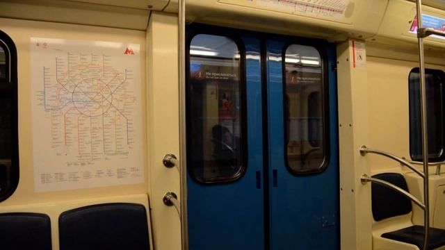 Слон в московском метро смотреть онлайн