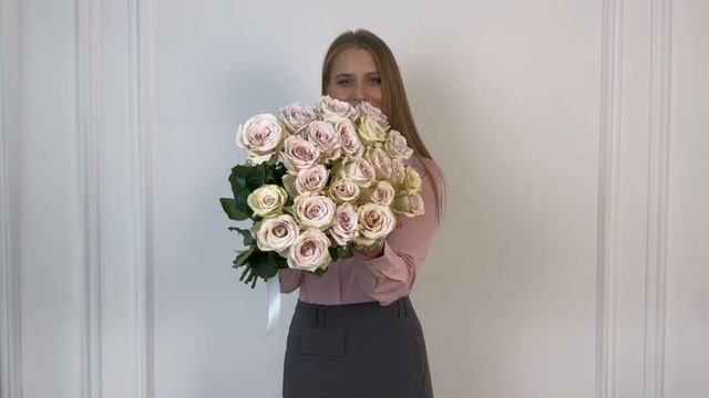 Купить 19 роз Букет №17 на FlowBeri ru смотреть онлайн