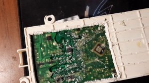 Как отремонтировать плату залитую силиконом