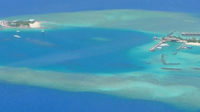 Flight over Maldives / Полет над Мальдивскими островами смотреть онлайн