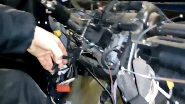 Замена радиатора печки Рено Меган 2 смотреть онлайн