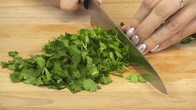 Язык по-кавказски. Рецепт. Как вкусно приготовить говяжий язык / Beef tongue recipe. Eng sub смотреть онлайн