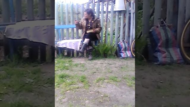 Хахахах, ржака, как она жрет) смотреть онлайн