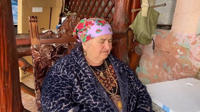 M-am apucat de amenajat casa cu soacra mea Anca de la Strehaia ‼️ смотреть онлайн