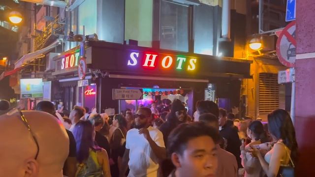 Tüm Ülke GECE VAKTİ Sokakta! - Hong Kong ?? смотреть онлайн