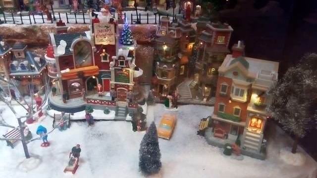 Игрушечный новогодний городок смотреть онлайн