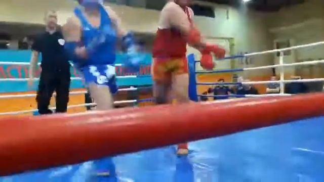 Дзеконский Лев (Академия Муай Тай) красный угол смотреть онлайн