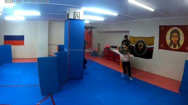 "Пистолетная дуэль" смотреть онлайн