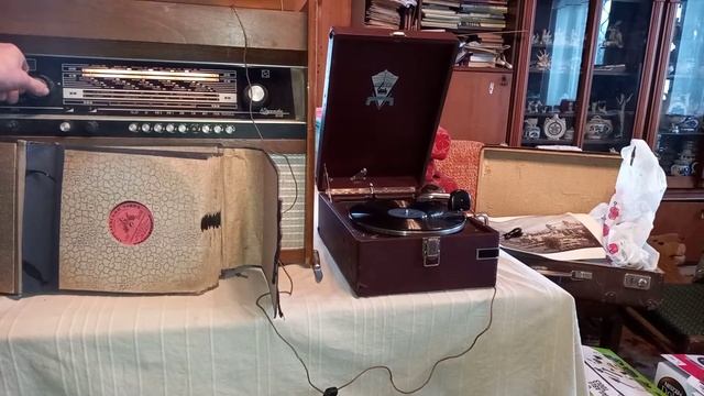 Патефон советский 1947 года. смотреть онлайн