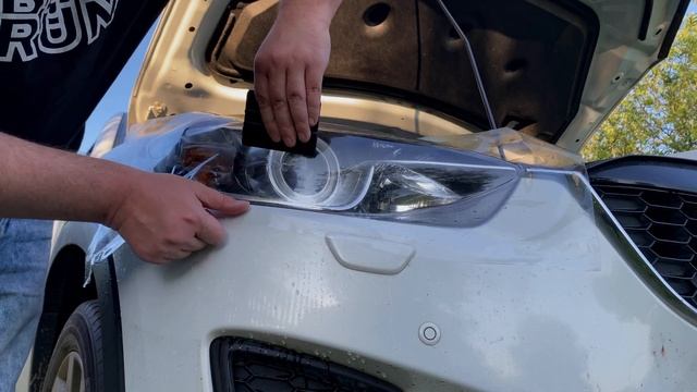 Защита фар пленкой как заклеить самому у дома гибридная пленка на фары сх5 смотреть онлайн