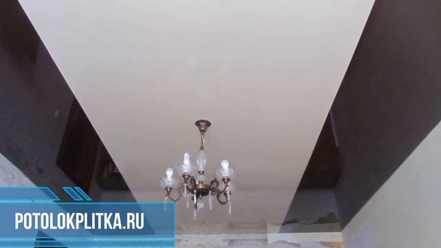 Какие мы можем установить черно-белые натяжные потолки на кухне? смотреть онлайн