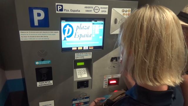 Парковка в Пальма-Де-Майорка Испания смотреть онлайн