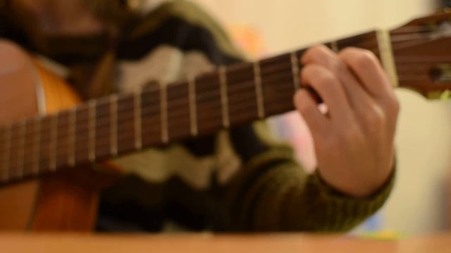 Любовные истории ШКОЛА Школьный двор и смех подружек - на гитаре смотреть онлайн