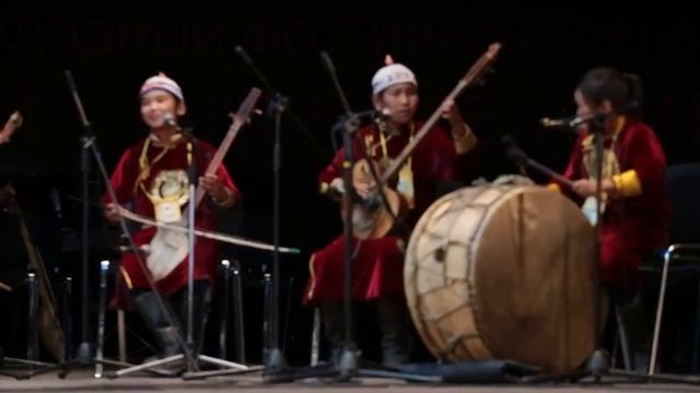 Фольклорный ансамбль «Кенгирге» г Чадан, Республика Тыва смотреть онлайн