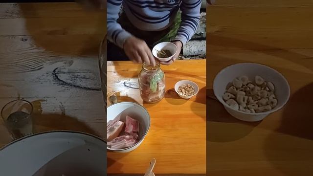 самый простой и вкусный рецепт сало с черным перцем смотреть онлайн