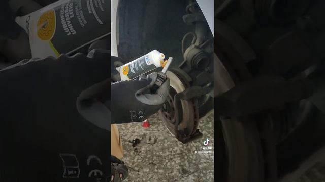 VW Sharan front and rear brake pads change in Larnaca #nickcarfix #larnaca #cyprus #brakepads #vw смотреть онлайн