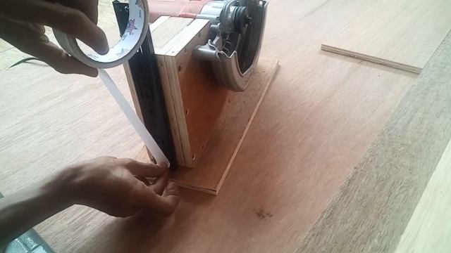 Diy Table saw with Circular Saw || The Blade Lift Mechanism_Part 01 смотреть онлайн
