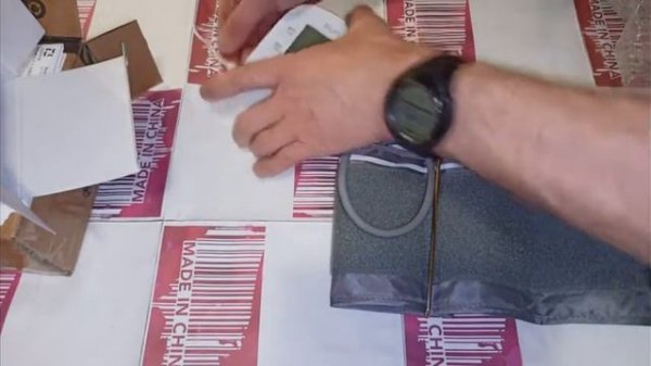 Автоматический тонометр AICARE на руку с Aliexpress