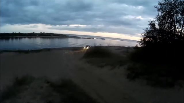 Штурмуем песчаную горку на Ладоге или чем заняться когда не клюёт смотреть онлайн