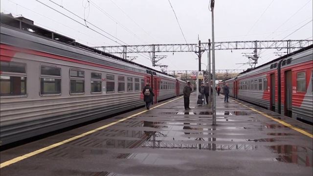 342) "Пригород-23". Поездка в Шапки на электричке. Ностальгия по 2020 и глухоманская золотая осень. смотреть онлайн