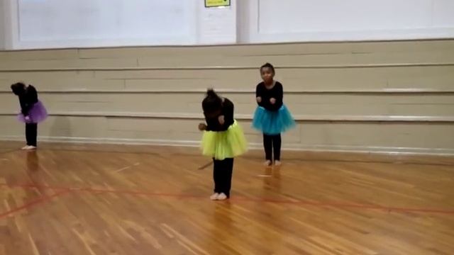 Let My People Go school dance смотреть онлайн