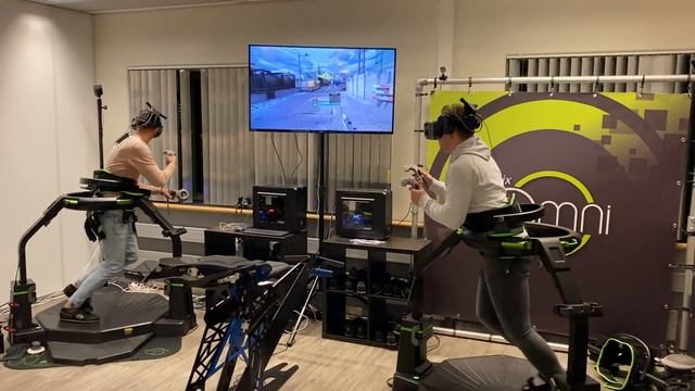Virtuix Omni Office Battle - Unbound XR смотреть онлайн