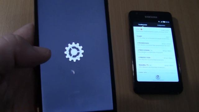 Samsung Galaxy S2 custom OS miui+Nexus 5 Ubuntu touch Incoming call&Outgoing call at the Same Time смотреть онлайн