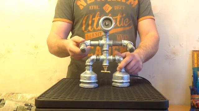 Лампа - робот, светильник своими руками. Handmade lamp - robot, iron pipe lamp смотреть онлайн