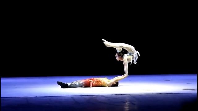 Китайский цирк в Донецке - силовая акробатика #1 смотреть онлайн