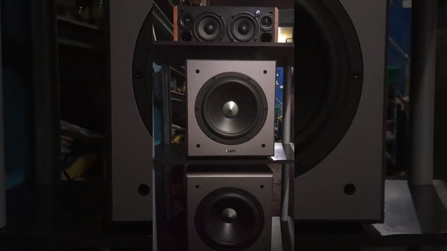 Edifier D12 + 2 Edifier T5 Subwoofer