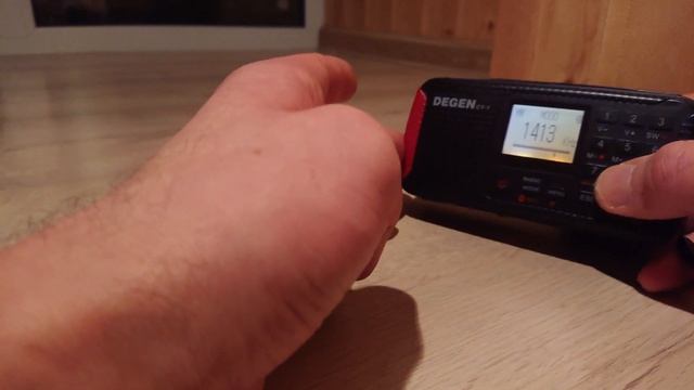Degen CY-1, Tecsun PL-330, Retekess V115, прием СВ в условиях городской квартиры смотреть онлайн