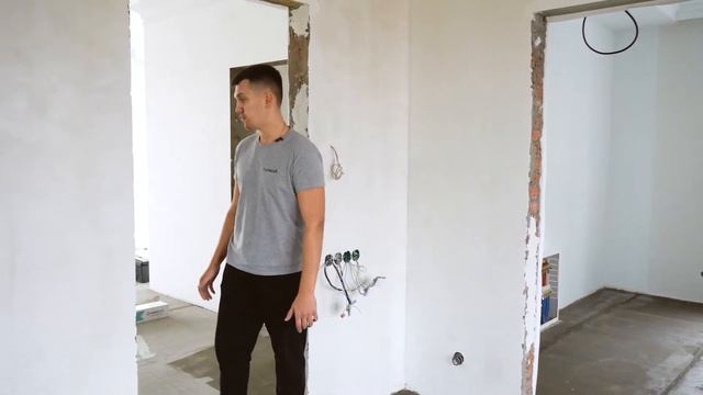 Укладка ламината ёлочкой на клей Kronotex Herringbone смотреть онлайн