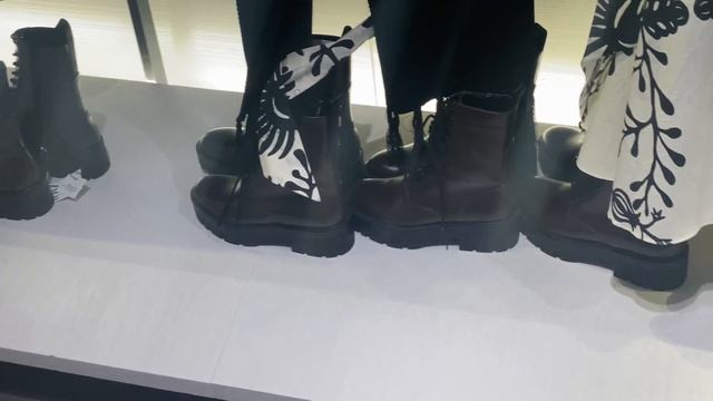 ТРЕНДЫ ОБУВИ ОСЕНЬ-ЗИМА 2021|Обзор Zara,Stradivarius |Какую обувь выбрать на осень| смотреть онлайн