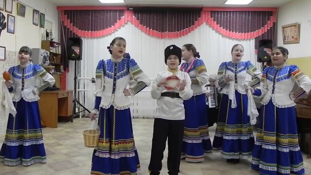 Ансамбль русской народной песни «Брусницы». Украинская народная песня «Распрягайте, хлопцы, коней». смотреть онлайн