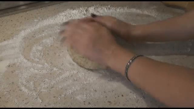 Солёнки Соленое картофельное печенье к пиву смотреть онлайн