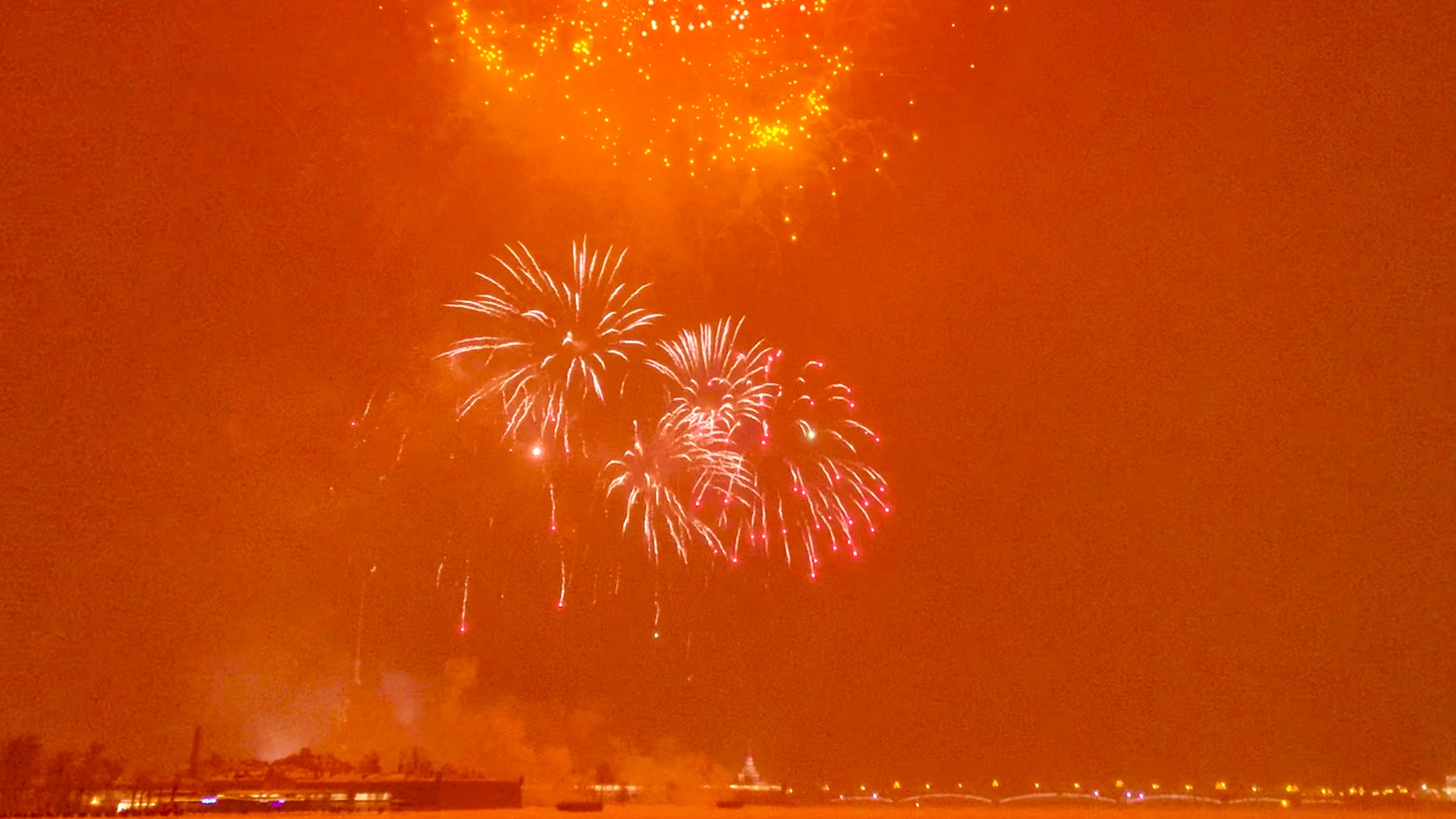 #салют #фейерверк Салют 23 февраля в Санкт-Петербурге смотреть онлайн