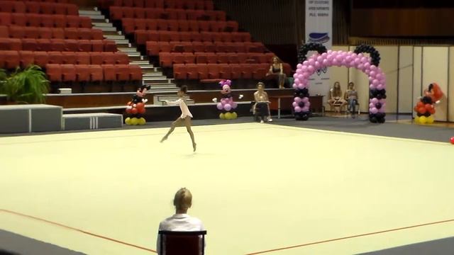 DP DECA 2014 Erika Tores bez ured смотреть онлайн