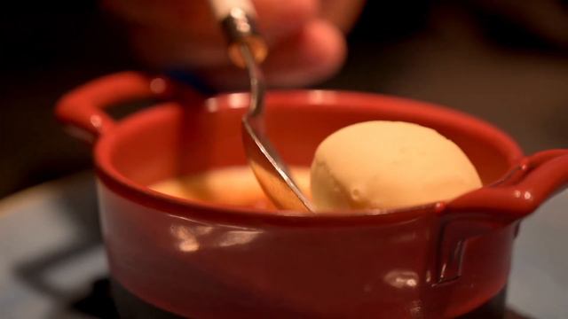 QDL - The Magnolia Hotel - Restaurant Desert смотреть онлайн
