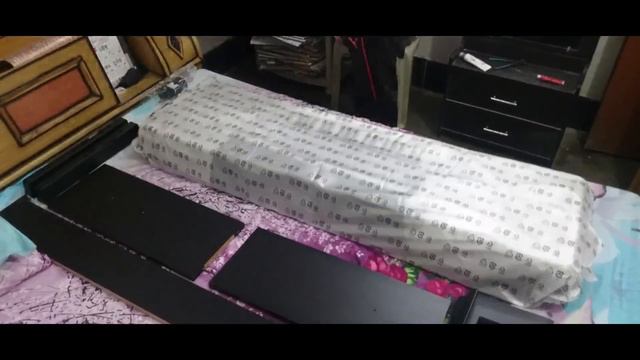 Yamaha Portable Grand Digital Piano DGX-660B Unboxing смотреть онлайн