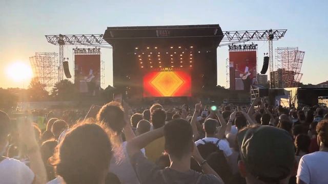 The Black Keys - Gold on the Ceiling live iDays Milano 01.07.2023 смотреть онлайн