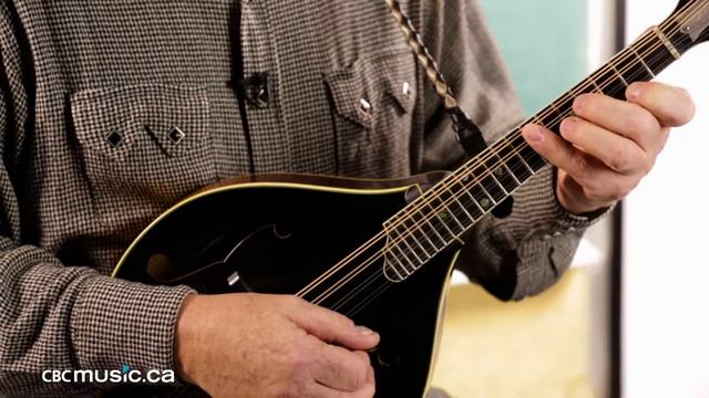 How-To Chop On The Mandolin With Tim O'Brien смотреть онлайн