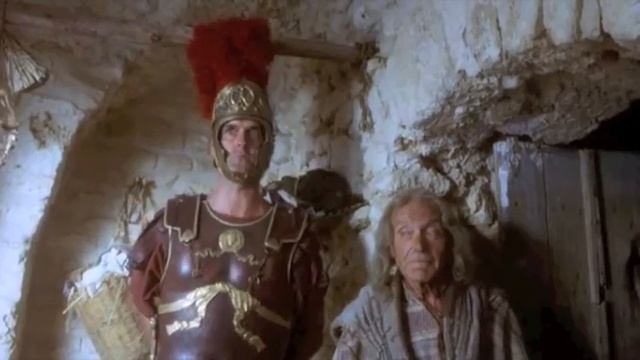 You're Weird - Monty Python: Life Of Brian смотреть онлайн