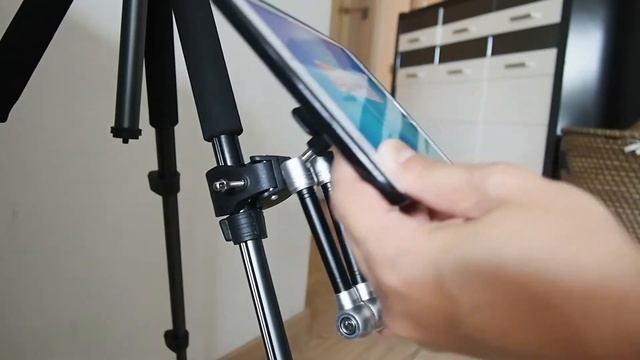 X36 ONE LOCK multi function iPad, Galaxy Tab & tablet bar mount смотреть онлайн
