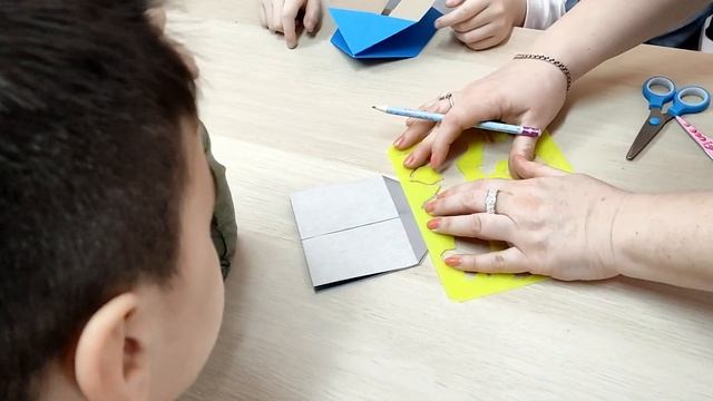 Ракета из картона смотреть онлайн