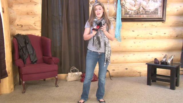 What Can I Do if My Open-Toed Shoes Are Too Big? смотреть онлайн