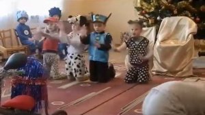 Танец Щенячий Патруль на  Новогоднем утреннике